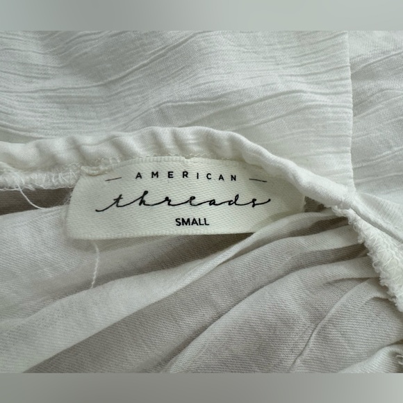 American Threads Top - Picture 3 of 3